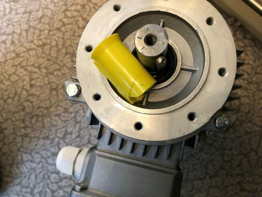 LENZE MDERAXX-080-13J Nennstrom 1,5 A Industrie-Servoantriebe