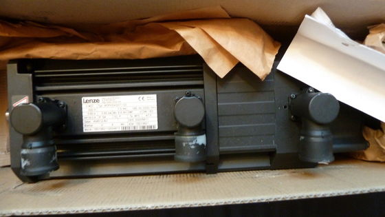 LENZE MDFKSAG071-03 15KW Industriebatterie mit schneller 60Hz Geschwindigkeitsantwort