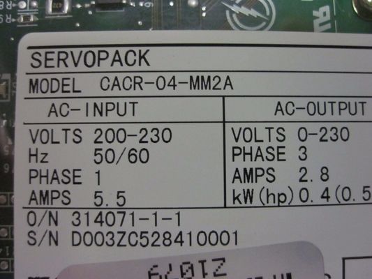 Yaskawa CACR-04-MM2A Industrieller Servoantrieb Leistungsausfall in W 3 W 1 Kanal