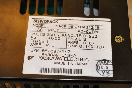 Yaskawa CACR-HR01BAB12Y5 Servo-Antrieb Dynamische Reichweite 35 DB
