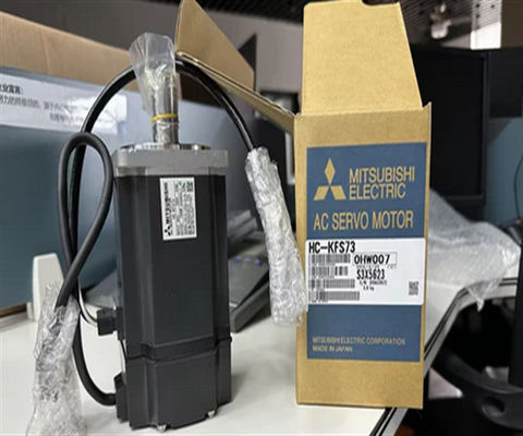 Mitsubishi AC Servomotor HC-KFS73 750W 103V 5.6A Ausgang 750W IP55 3,0KG