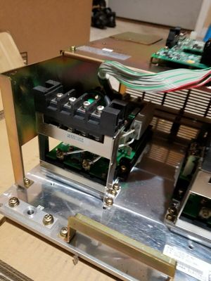 Yaskawa CACR-2E-NJ1 Komponenten für die Industrie