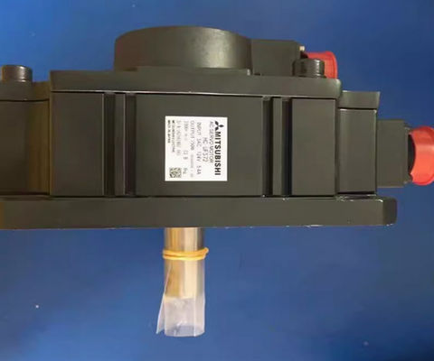 Mitsubishi Servomotor HC-UFS72 AC Bürstenloser Drehmotor