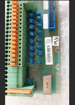 ABB DSTD 150A Verbindungseinheit für digitale 57160001-UH-Eingangskabel 32 Kanäle Max 60 V