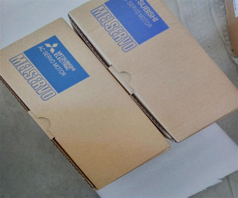 Mitsubishi HC-SFS102 Servomotor mit mittlerer Trägheit