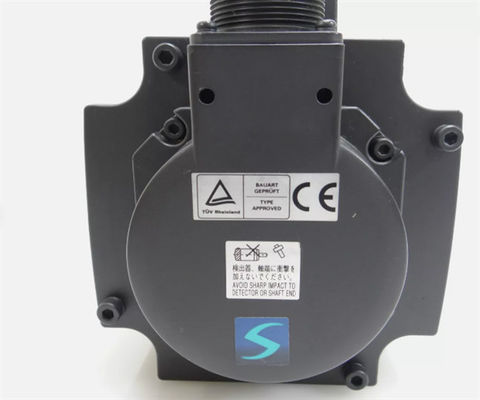 Mitsubishi HC-SFS153 Servomotor 8.6A 131V 3000RPM 1,5KW Neues