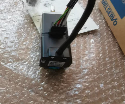 Mitsubishi HC-MFS13K Wechselstromservomotor 3AC 0,9A 60V 3000 RPM Neues