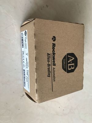 MR-J4-Serie Servoantrieb Lokal-Rack-Konfiguration für die Optimierung der Produktionslinie (Raten ≤2200ml/min)