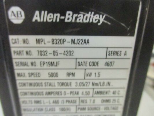 Allen-Bradley MPL-B320P-MJ22AA Kinetix MPL Niedrigträglichkeitsservomotor