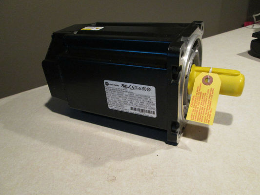 Allein-Bradley MPM-B1651C-MJ72AA MPM-Serie MPM 480V Wechselstrom-Rotationsservomotor