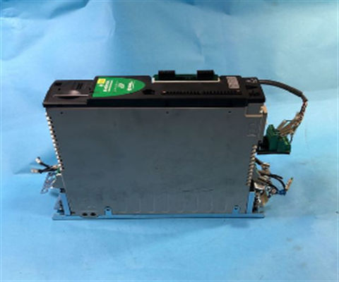 EMERSON SP0401 UNIDRIVE SP ohne Schlüssel, 460 VAC, 0,5 PS
