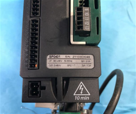EMERSON SP0401 UNIDRIVE SP ohne Schlüssel, 460 VAC, 0,5 PS