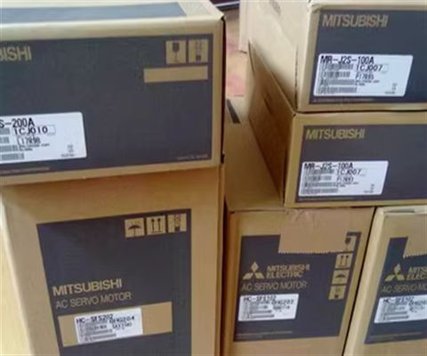 Mitsubishi Servomotor HC-SFS702 AC Bürstenloser Drehmotor