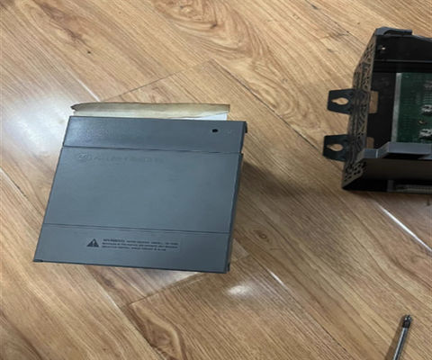 1746-P4 Allen-Bradley SLC 500 Rack Mount Stromversorgung Digitale I O Modul 120/240VAC 10A