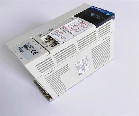 Mitsubishi - Servoantrieb MR-J2S-100A Sinuswellen-PWM-Steuerung/Stromsteuerungssystem