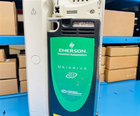 Emerson-Steuerungstechniken SP2402 UniDrive, 380-480V 50-60Hz 3ph 20.2A / 0-480V