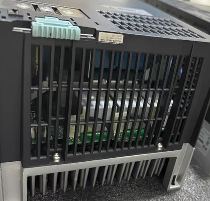 Siemens Frequenzwandler 6SL3210-1PE21/22/23/24/26/27/28-0/3/4/5/7/8UL/AL0
