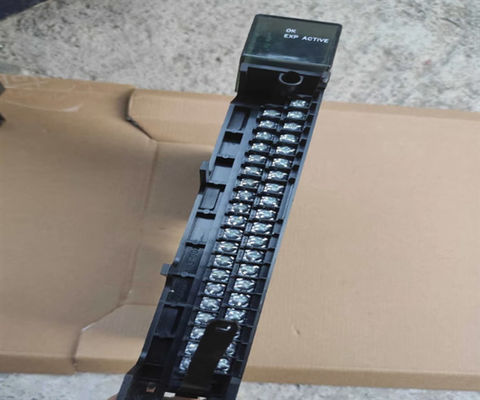 IC697ALG230 -- Basis-Konverter-Modul -- 90-70-Serie Digitales IO-Modul