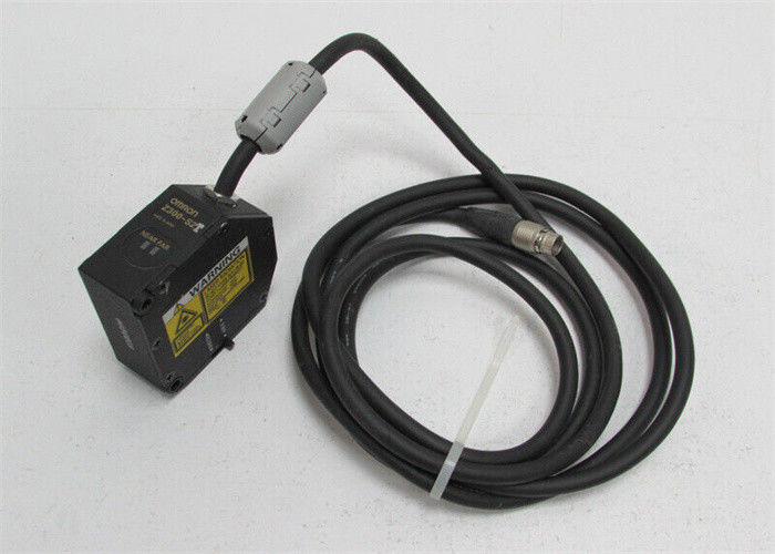 Omron Z300-S2T Laser-SENSOR-HAUPTsuperpräzision 650NM programmierbarer Logik-Prüfer PLC