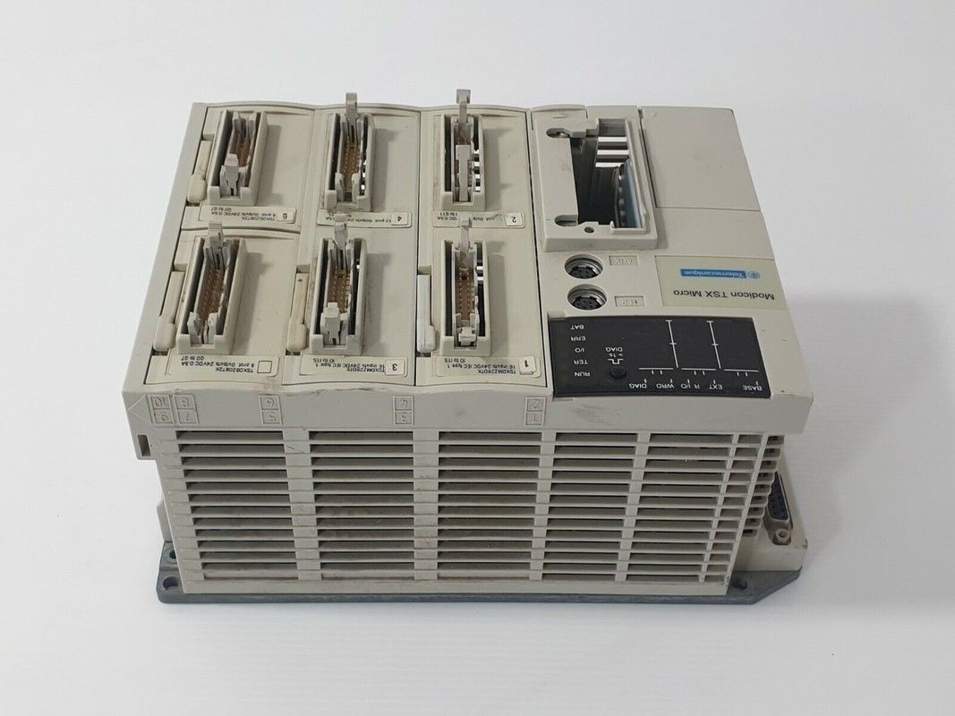 Überflüssiges Stromversorgungs-Modul TSX3722101 Schneider elektrischer PLC-Prüfer TSX Mikro-37 21/22 modulare Basis