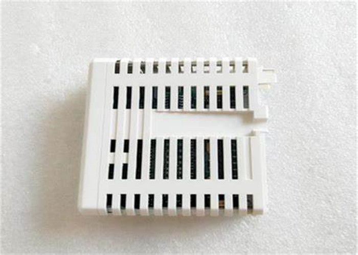 ABB DI825 3BSE036373R1 8 Kanal 125 V Gleichspannungs-Eingangsstatusanzeiger Digitales IO-Modul