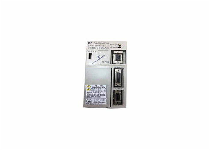 Brandneue Yaskawa SGD-02AS Servo-Antriebe 230V 200W im Original