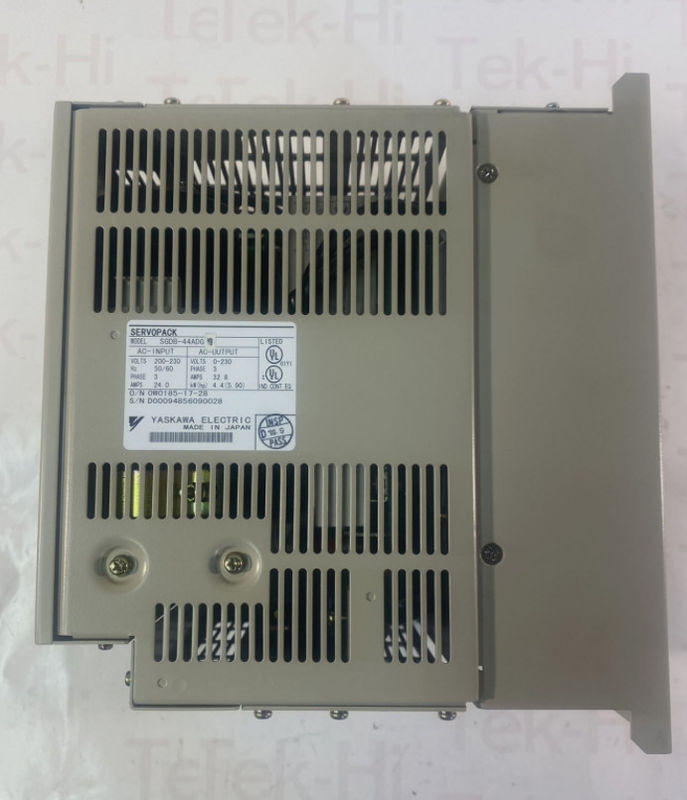 Yaskawa SGDB-44ADG-P 200-230 V Wechselstrom Eingang 3 Phasen Eingang/Ausgang 4,4 kW (5,90 PS) Ausgang