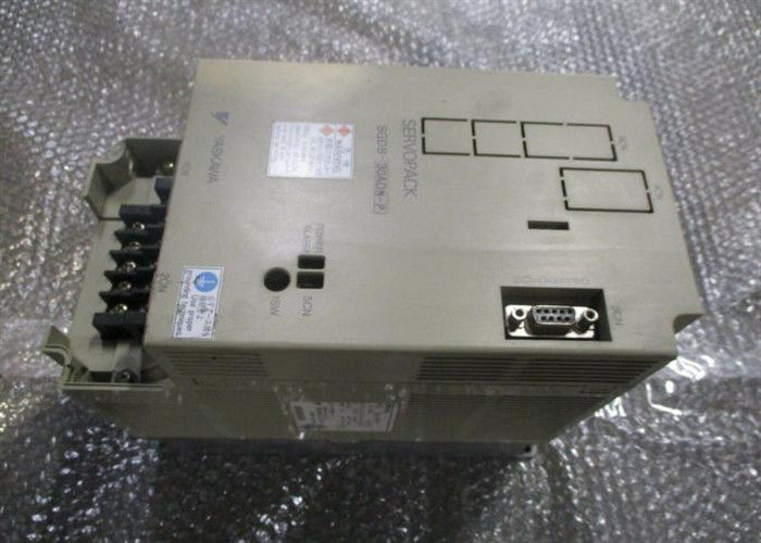 AC Servo Verstärker Yaskawa SGDB-30ADM Original Brand Neues In Box