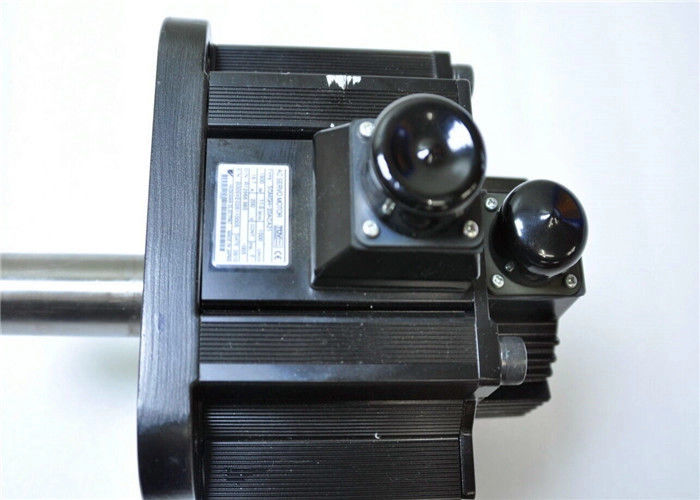 Yaskawa SGMSS-20ACA21 Servomotor brandneu in Originalkästchen 220V