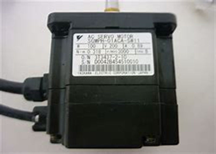 SGMPH-01ACA-SW11 Yaskawa Servomotor komplett neu im Originalkästchen