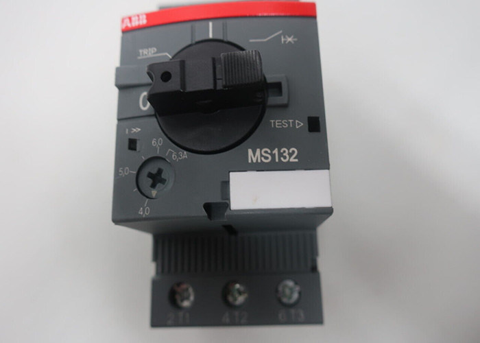 MS132-6.3 ist eine kompakte 45 mm breite Vorrichtung mit Nennstrom