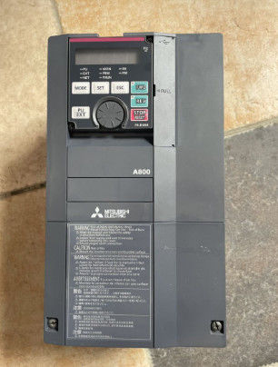 Mitsubishi FR-A820 Mitsubishi Elektrische Frequenzumrichter 6,7Kva Ausgang 3,7Kw Motorleistung