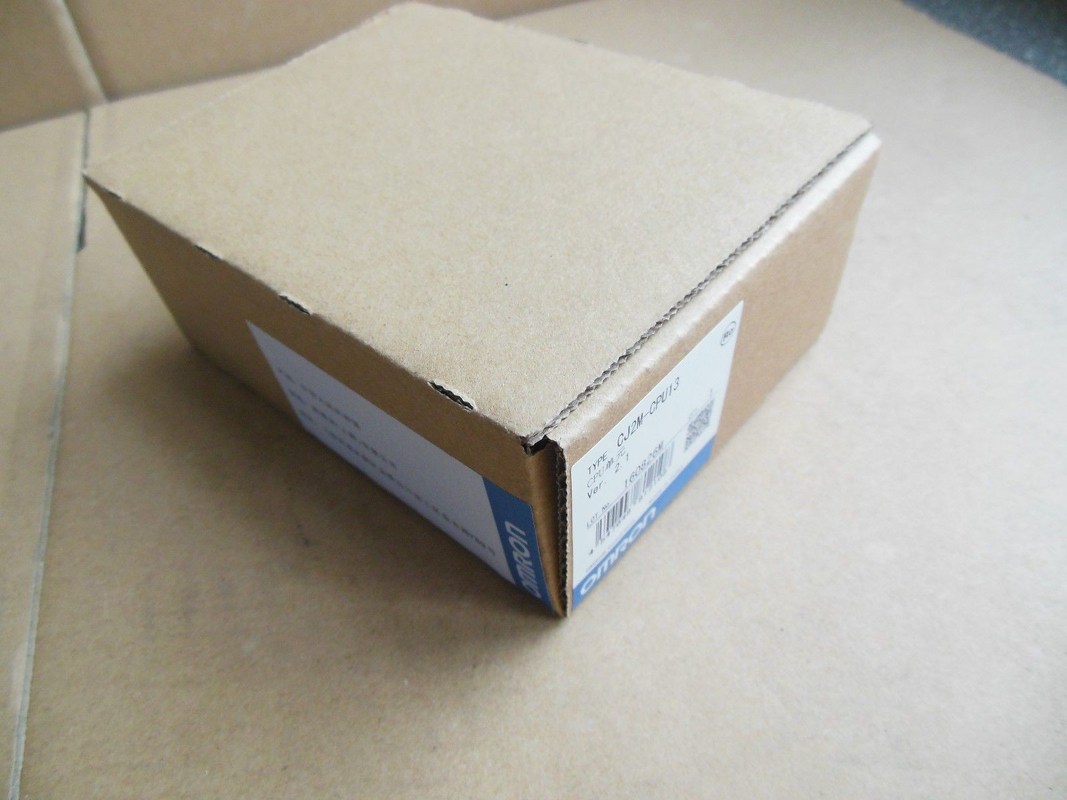 Omron CJ2M-CPU13 Nennspannung DC 28 VAC Logik-Steuerungsmodul