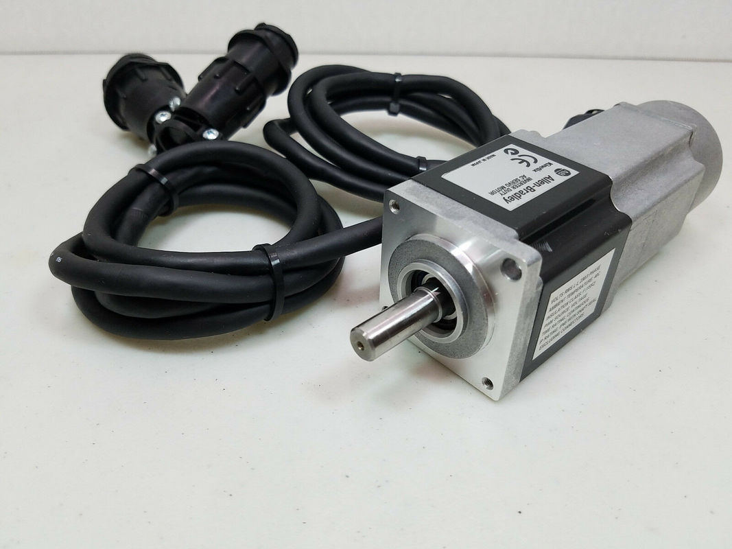 Allein-Bradley TLY-A130T-HK64AA TL-Serie TLY 240V Wechselstrom-Rotationsservomotor