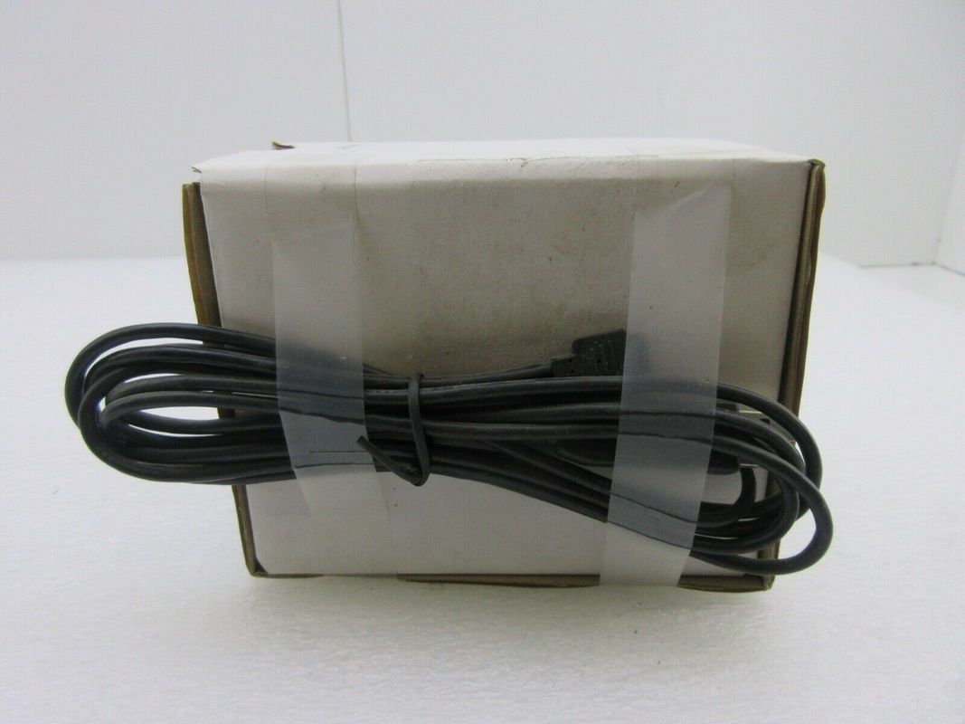 ABB 2TLA020070R6600 Pluto D45 Hilfskontaktkern Schaltkreislaufbrecher der Serie S200