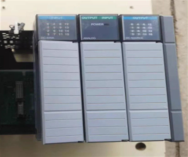Allen-Bradley 1746-P2 SLC 500 Rack Mount Stromversorgung 120/240V Wechselstrom, 5A